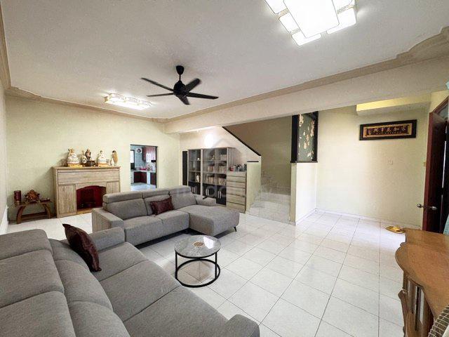 Taman Setia Indah 7 Double Storey Terrace House Fully Furnish, G&G 1