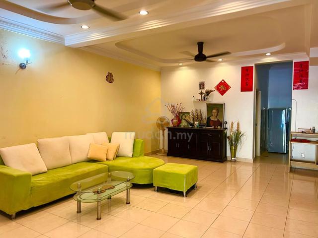 2 storey terrace at Palmyra, Balik Pulau 1
