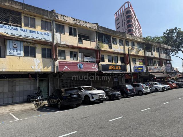 Taman Skudai Baru Jalan Ronggeng 12 Hako Hotel 3 Storey Shop Lot 1
