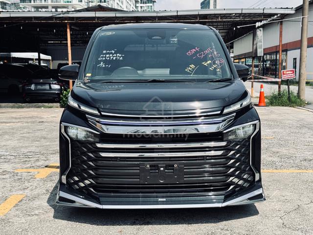 2023 Toyota VOXY 2.0 S-Z (A) Ori Modellista kit - 2