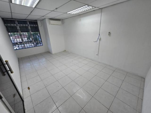 Jalan Sri Orkid Skudai, 22x70sf First Floor Office Shop, Face MainRoad 1