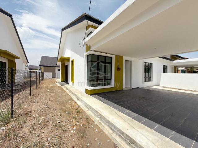 40x80ft Freehold Full Loan Single Storey Semi D Bukit Katil Near Aeon 1