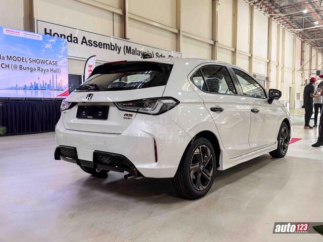 Honda CITY 1.5 FACELIFT Year End High Rebate! - 2