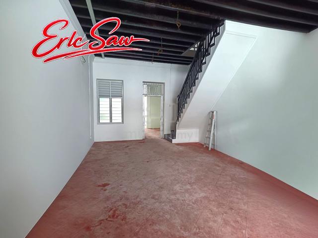 Jalan Hutton 2 Storey Shoplot Georgetown RENOVATED Transfer Argyll 1