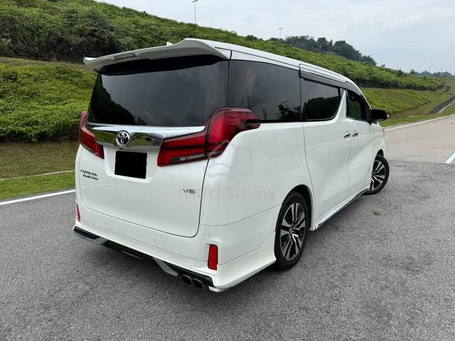 2018 Toyota ALPHARD 2.5 SC FULLY LOADED JBL SUNROF - 2
