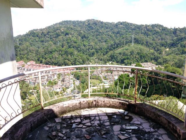 Venice Hill 3