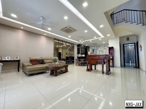 FULLY RENOVATED Duta Villa Setia Alam 3 Storey Superlink House 26x82 1
