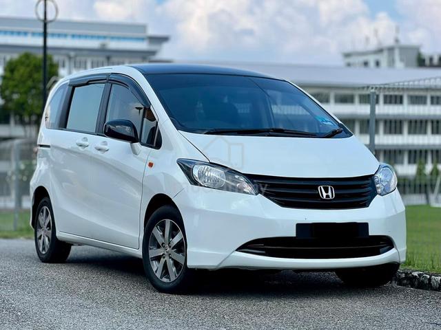 2012 Honda FREED 1.5 E (A) - 1