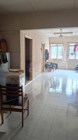 98k Only🔥 Taman Merdeka Shop Apartment Upper Floor Unit For Sale 1