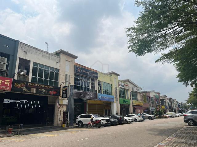 Impian Emas - 2 Storey Shop For Sale 1