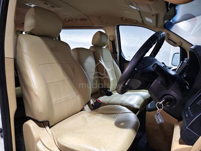 2017 Hyundai Starex 2.5 (A) 5-Years Warranty - 4