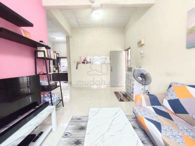 Pangsapuri Tainia 1