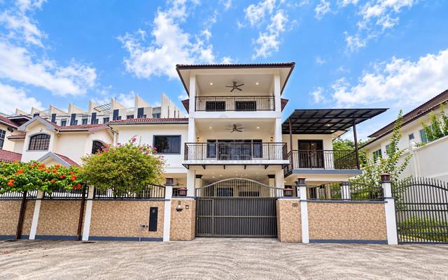 FREEHOLD OPEN TITLE, 2.5 Storey Bungalow, Bukit Antarabangsa, Ampang 1
