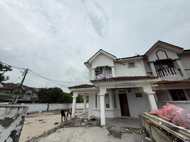 Big Land Cornerlot Pulau Indah Port Klang 2 Sty Terrace House for Rent 1