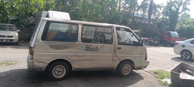 1996 Nissan VANETTE 1.5 (M) - 4