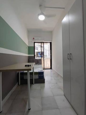 female balcony room walk to hospital kl titiwangsa 1