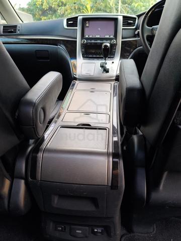 2013 Toyota ALPHARD 3.5 SC🔥20 UNIT 2018 FACE🔥 - 4