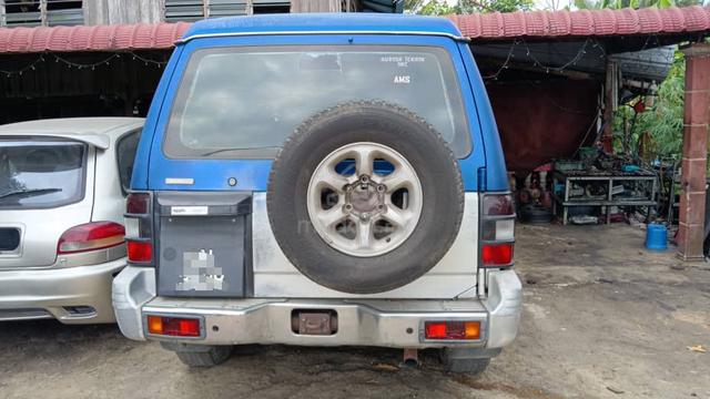 1995 Mitsubishi PAJERO 2.8 (A) - 2