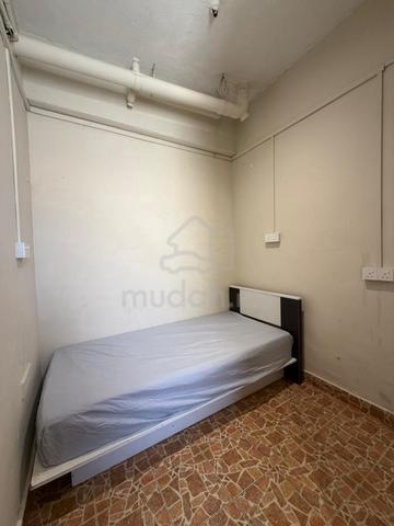 5Min🚶‍♂️to NU Sentral Mall Private Room in Brickfield Near KL Sentral 1