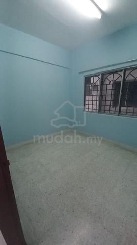 Bandar Teknologi Kajang Flat 1