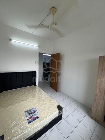 Larkin Utama common room shared toilet nearby CIQ All Race unit 1