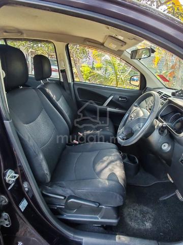 myvi s.e 1.3 auto 2013 - 4