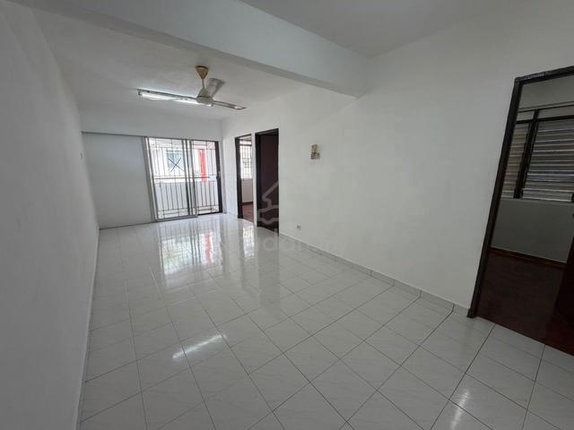 Kota Laksamana Utama Apartment 1