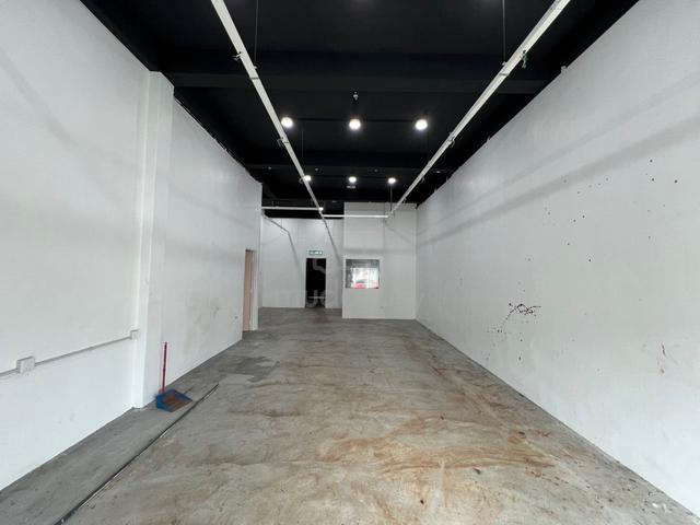 Ground Floor Shoplot Tandop Near Alor Setar Mall For Rent Untuk Disewa 1