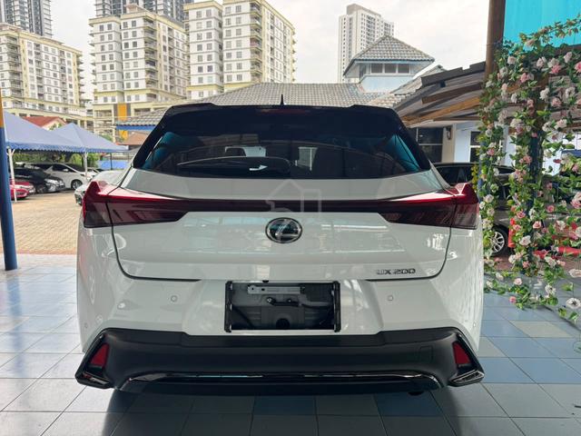 2022 Lexus UX200 2.0 F-SPORT (A) SUNROOF, 360CAM - 5