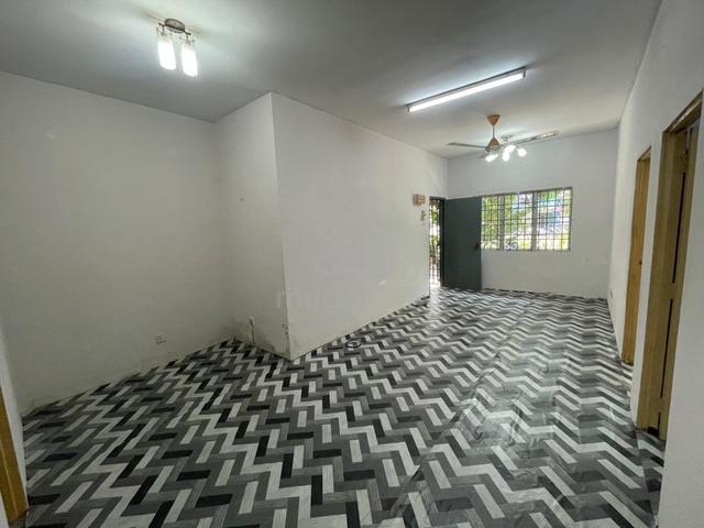 Pangsapuri Pendamar A 1
