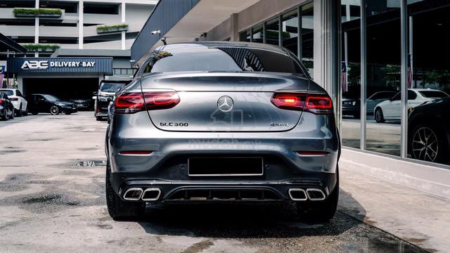 Mercedes Benz GLC300 2.0 COUPE FL AMG S.ROOF 2022 - 4