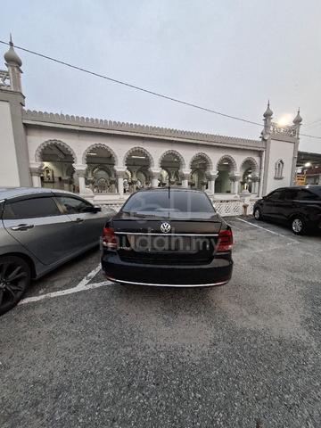 2019 Volkswagen VENTO 1.6 MPI Black - 4