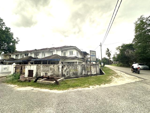 [KERTIH] Teres CORNER Lot  5 Bilik, Jalan Utama Blkang SHELL, FREEHOLD 1