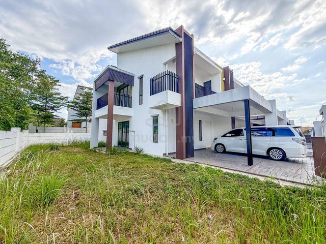 CORNER LOT 2 Storey Serimba @ Laman Tasik Bandar Bukit Mahkota Bangi 1