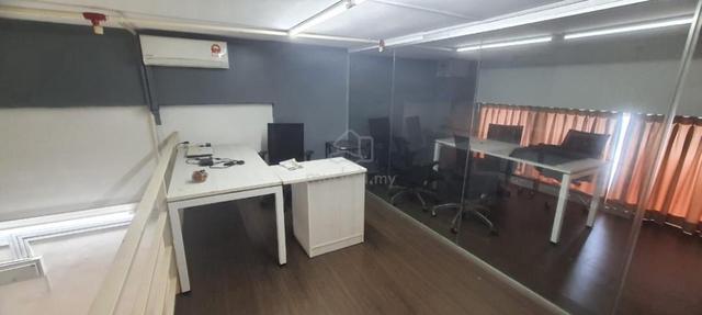 Suntech bayan baru ofice lot 600sf move in condition 1