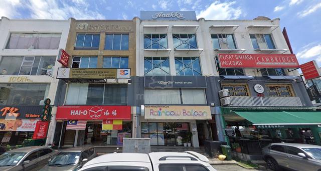 Ground floor shop @ Bandar Puteri Puchong for rent 1