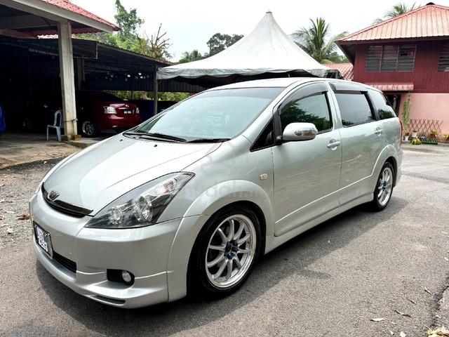 2008 Toyota WISH 2.0 Z ANE10G FACELIFT (A) - 4