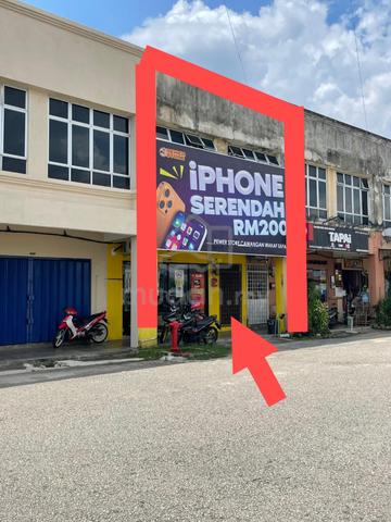 Shop Lot Di Pekan Wakaf Tapai, Marang Terengganu 1