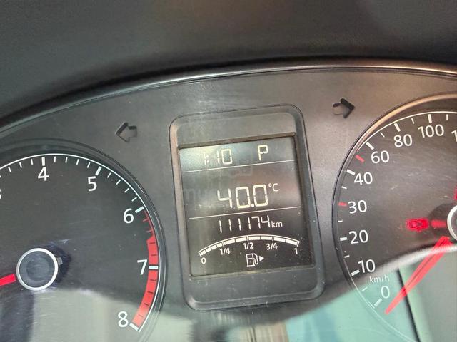 2015 Volkswagen POLO 1.6 (CKD) (A) - 2