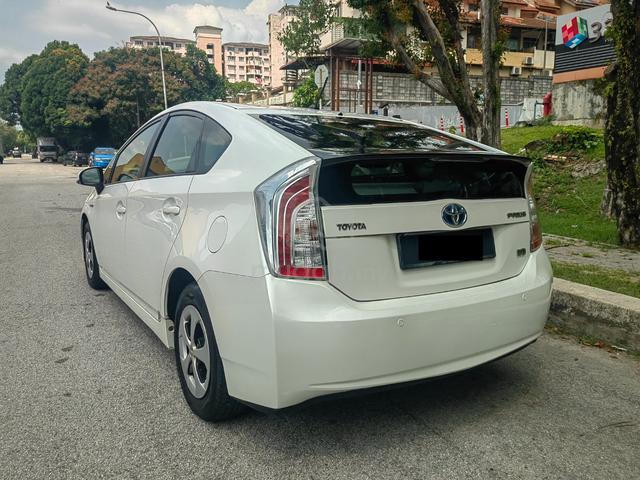 Toyota PRIUS 1.8 LUXURY (HYBRID) NEWBATT CASH DATO - 3