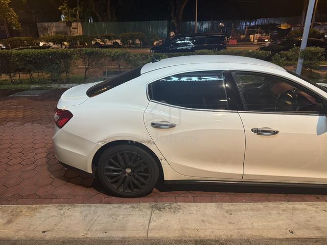 2015 Maserati GHIBLI 3.0 (A) - 4