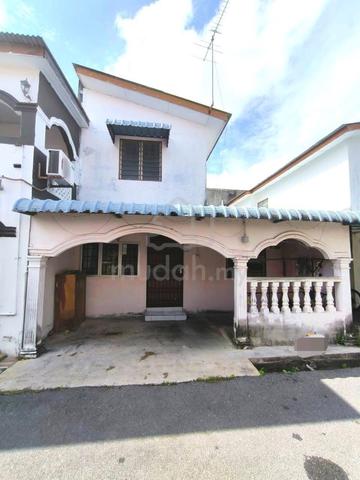 2 TINGKAT TMN JELITI‼️FULL LOAN MUDAH LULUS‼️RENOVATED 753sqft‼️ 1