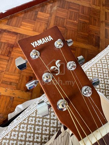 Yamaha Acoustic Guitar - Brand new - photo 3 of 3