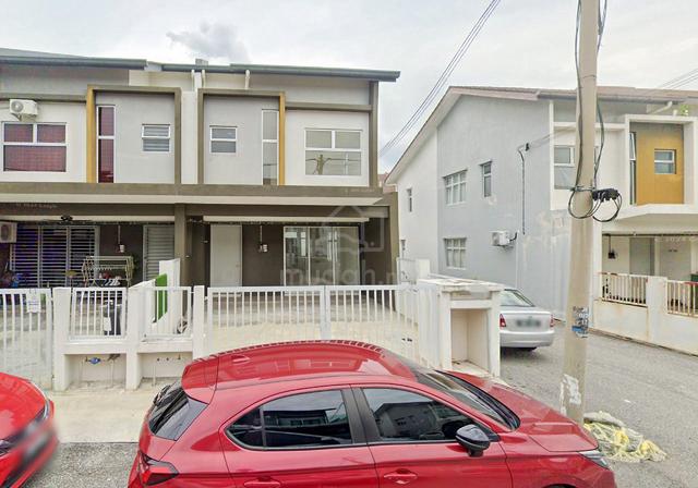 Double Storey Camellia Residence, Bandar Taman Tasik Kesuma *Camelia 1