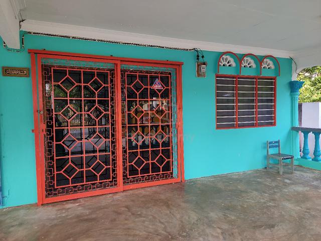 rumah sewa hjh rahemah 1