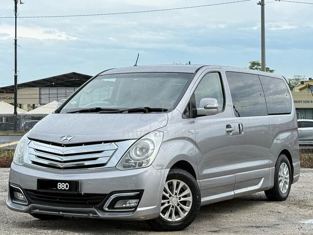 2014 Hyundai GRAND STAREX 2.5 ROYALE FACELIFT (A) - 1