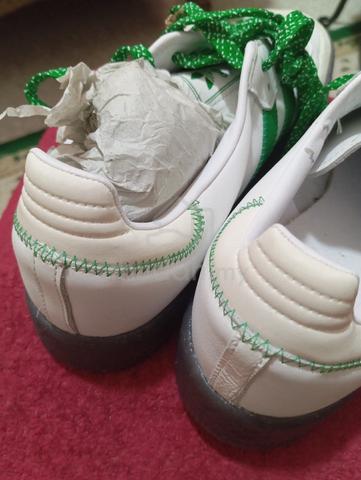 Carousel Image