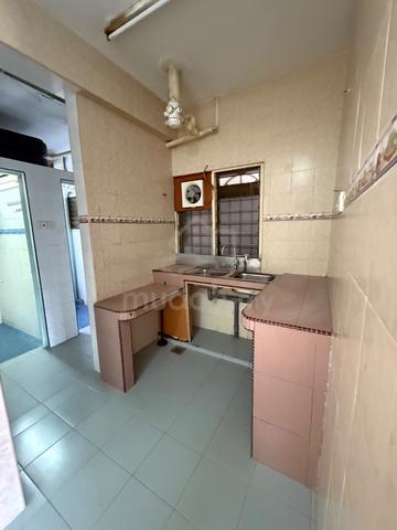 Pangsapuri Orkid (Bukit Serdang) 1