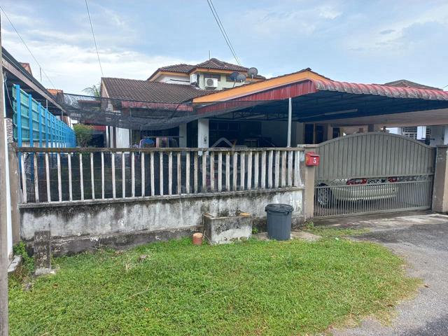 Taman Kamunting Perdana Semi-D 1