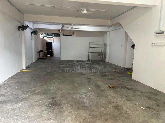 ENDLOT GROUND FLOOR Shoplot Bukit Beruang Bukit Baru Tasik Utama MITC 1